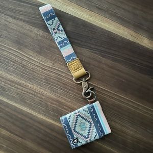 Thread keychain and card holder